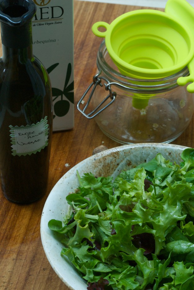 Green salad with Elderflower Vinegar