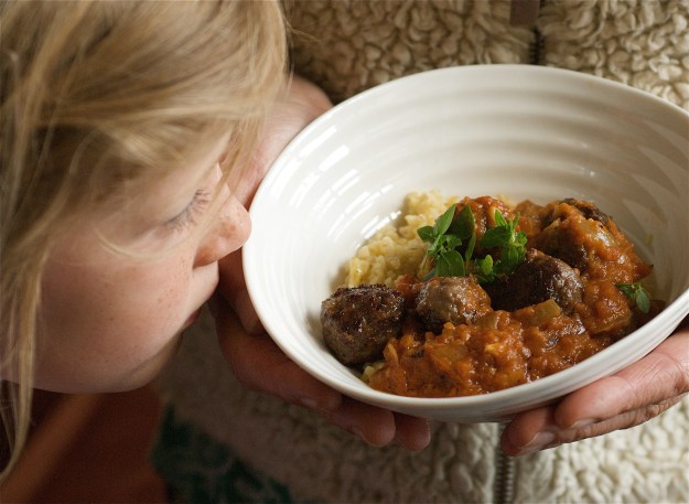 roasted tomato sauce and meatballs